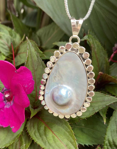 Blister Pearl Pendant